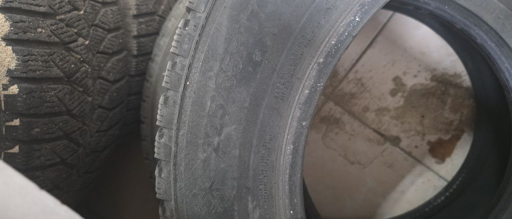 Авто шины  на ланд Крузер