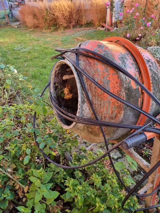 Vind betoniera stare buna