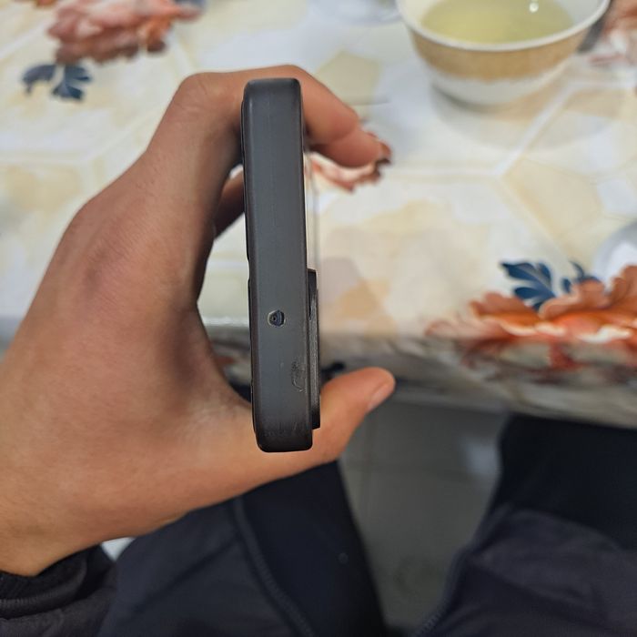 Samsung Galaxy M12 zo'r holatda