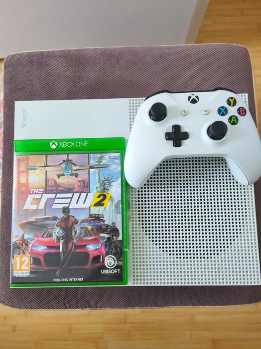 Xbox One S 1TB + Controller + Joc The Crew 2 + Casti