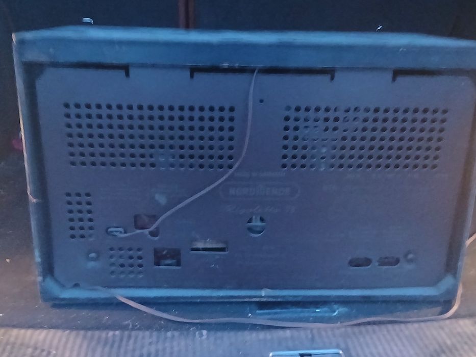 Radio vechi nu pre ma pricep  lam adus din Germania