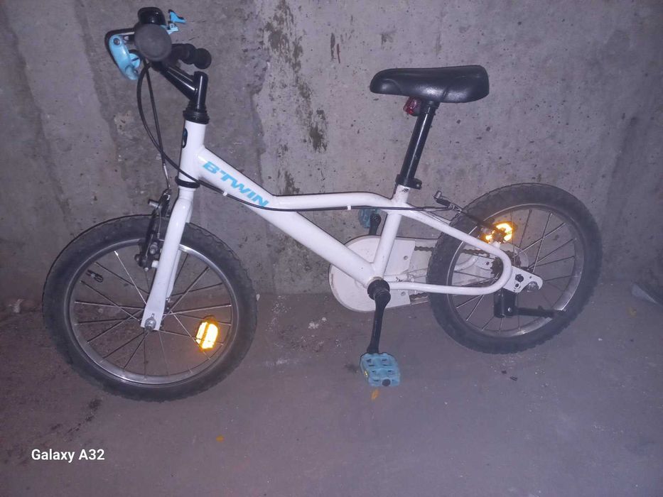 Колело B TWIN 16