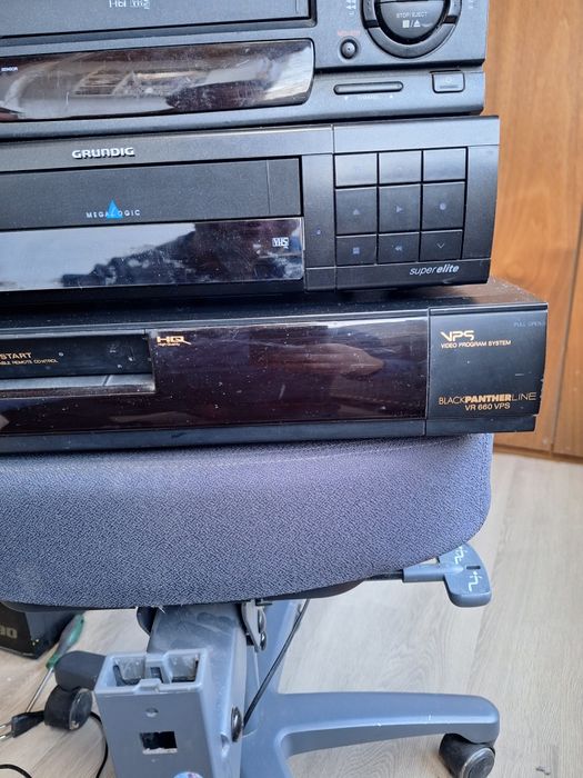 Video VHS 6 capete toshiba,grundig,tevion,universum ,tvp