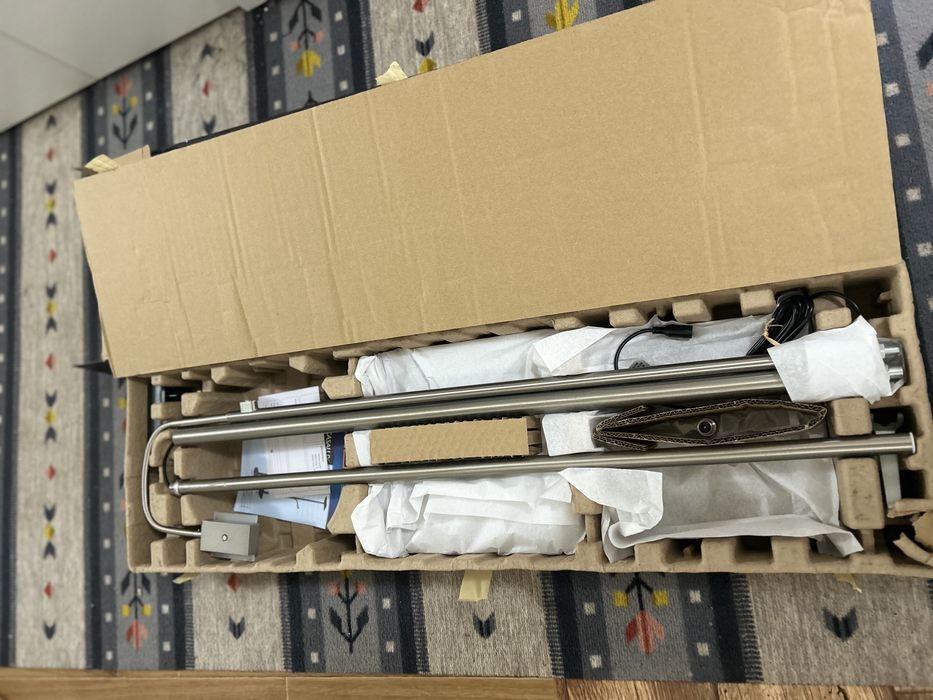 Lampă de podea LED cu lumină de lectură reglabilă