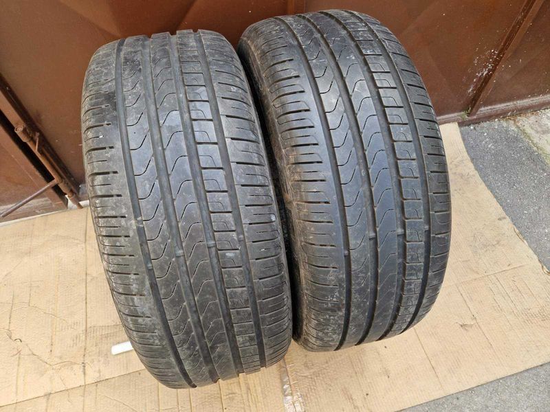 2 Pirelli R19 255/45
летни гуми
DOT2219