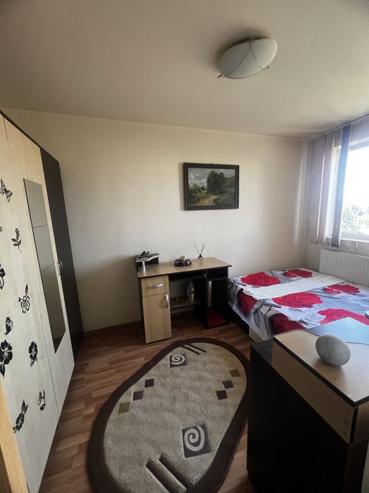 Inchiriez apartament 2 camere