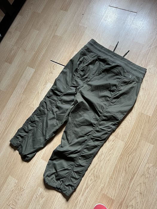 Pantaloni scurti The North Face noi
