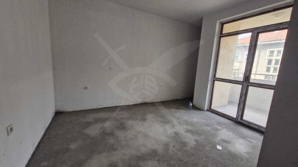 Продава се Тристаен апартамент в Асеновград - 125 кв.м за 932 €/кв.м - Снимка #3