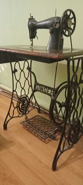 Шевна машина Singer