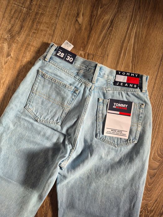 Дънки Tommy jeans