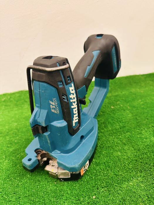 Makita DSC102 tije filetate