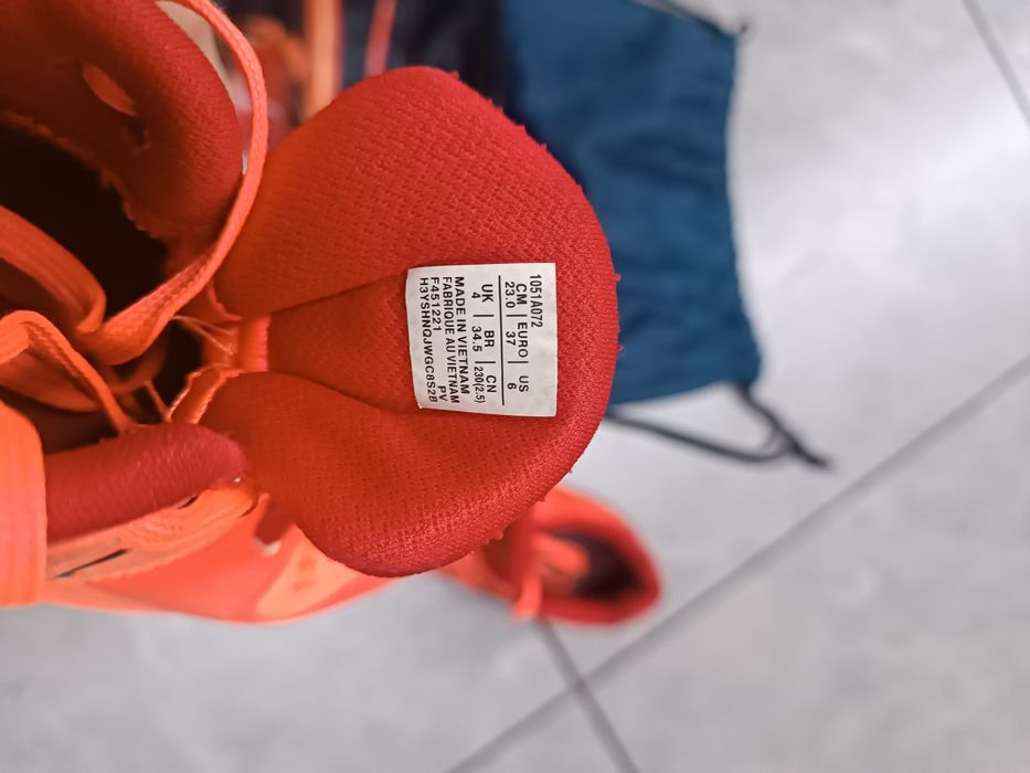 Asics в хорошоем состояни