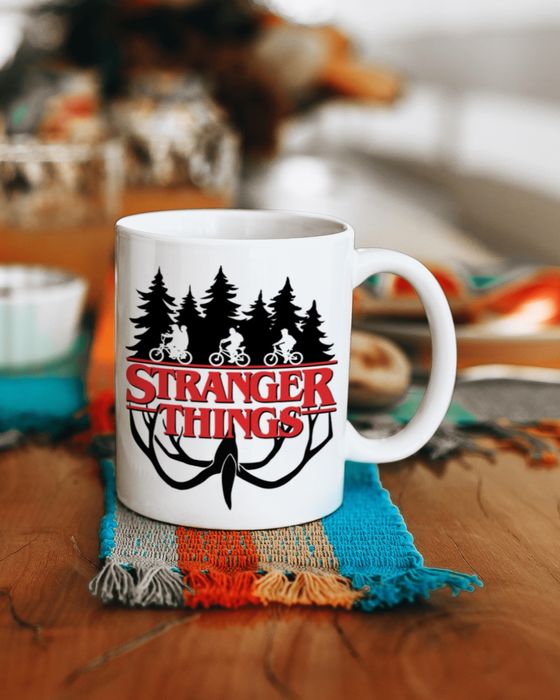 Чаши с култови филми и сериали