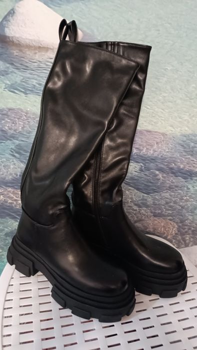 Ботинки зимние, сапоги осенние