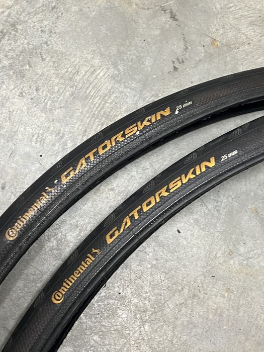 Continental Gatorskin 25mm 700x25 Комплект