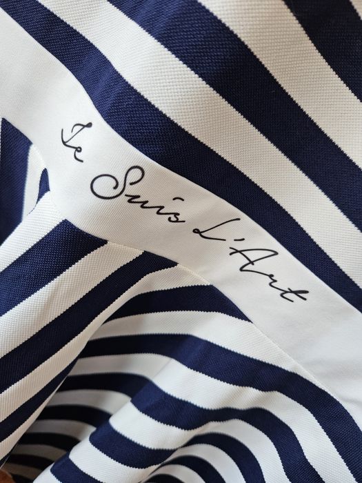 Лятна рокля на Avin, нова с етикет