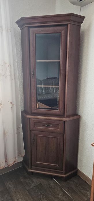 Продам тумба и комод