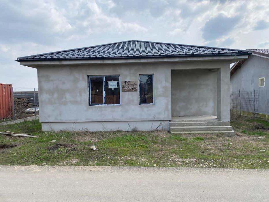 Vand casa individuala 3 Camere preț 55000€