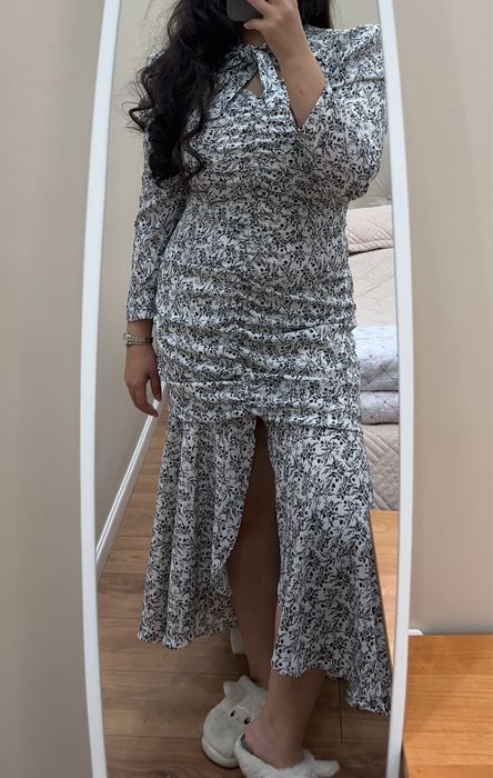 Платье teezarstudio