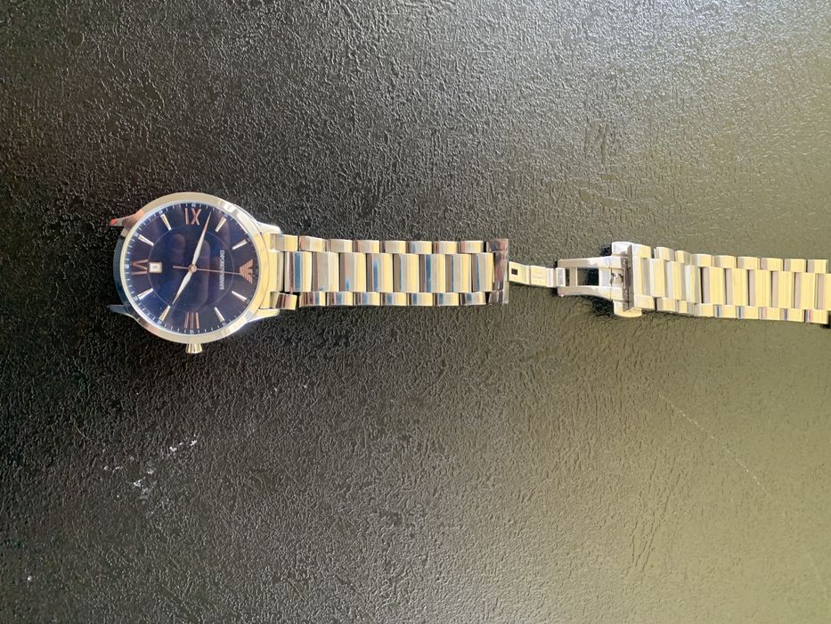 Ceas Emporio Armani Defect
