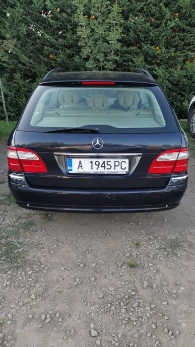 Mercedes E320i комби