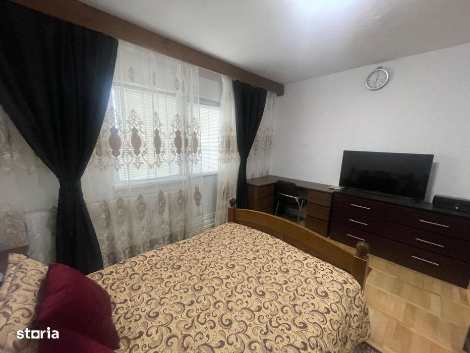 Apartament 4 camere, 89.88 mp, trilateral, 2 bai, zona Craiovita Prome — fotografia 3