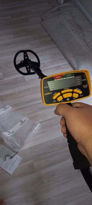 Металлоискатель гаррет ACE400i
