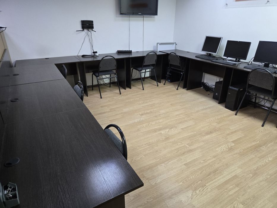 Продам офисную мебель