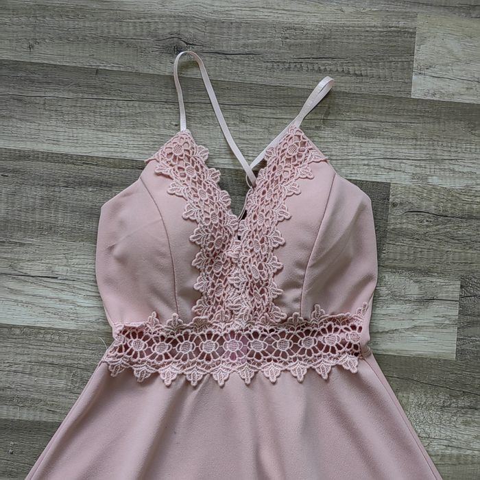 Официална розова и жълта рокля