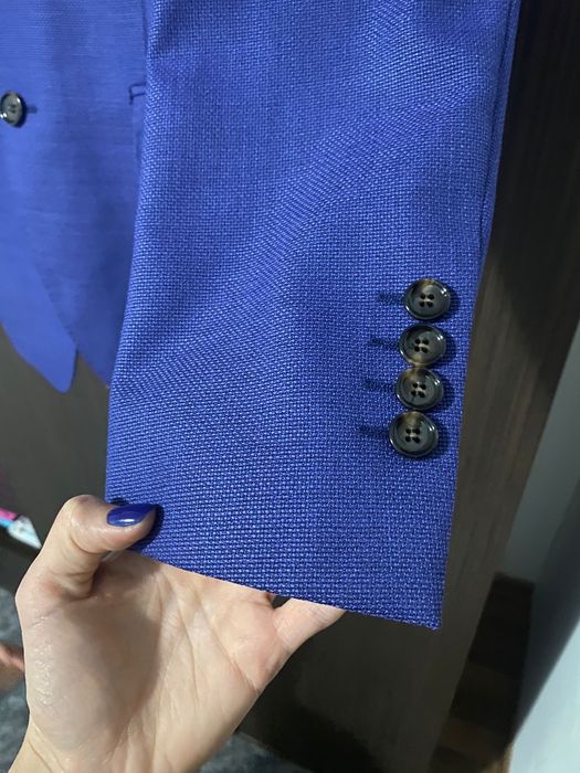 Sacou Bigotti aproape nou.