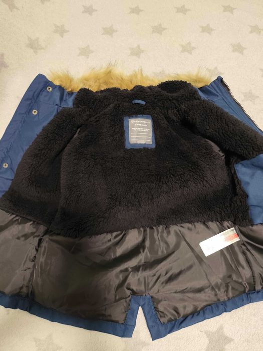 Чисто ново детско зимно яке от Англия за 3- 4 г/104