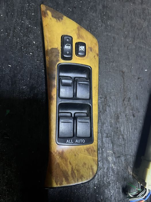Пульт управления стеклоподъемник Лексус RX 300
