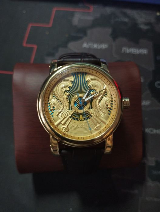 Часы OTAN Kazakhstan gold