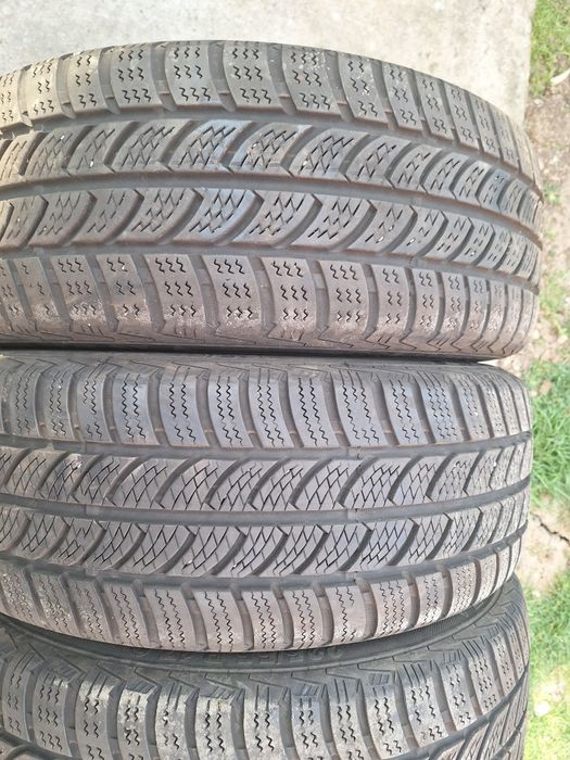 225/55R17 C  Continental iarnă