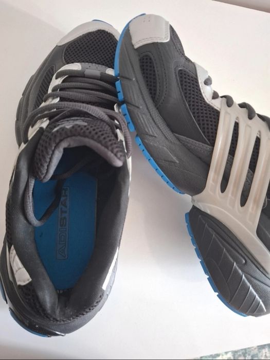Vand papuci Adidas!!! Marimea 41,5