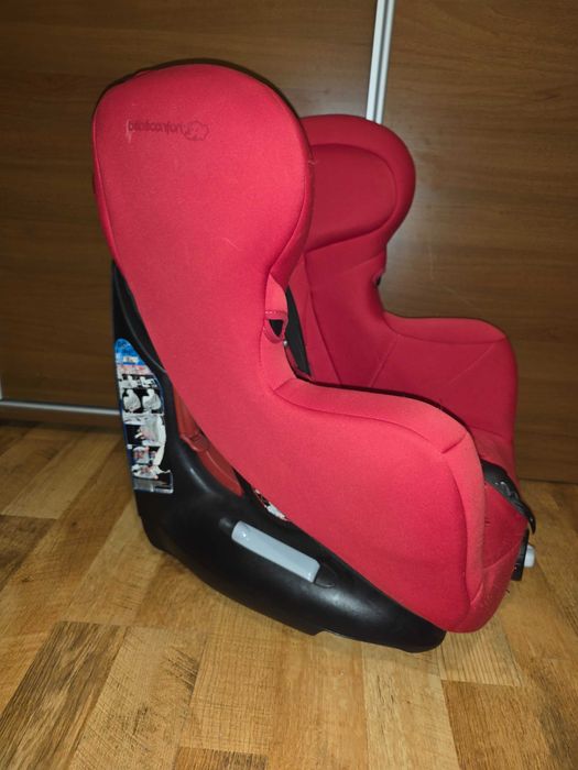 Детско столче за кола Bébé Confort Iseos Neo+