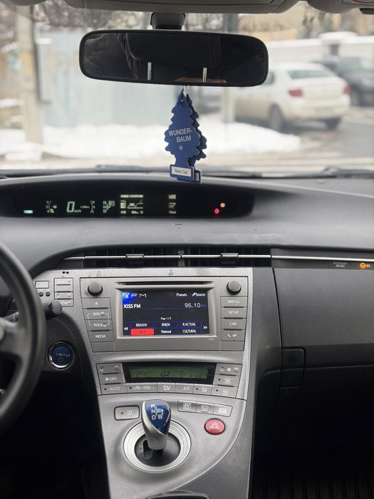 Toyota Prius 2015 / Baterie 96%