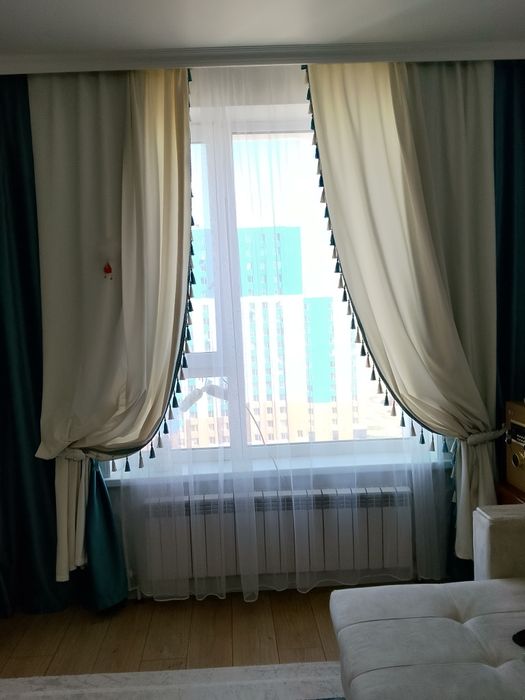 Шторы ,велюр беризовый, белые ,тюьл