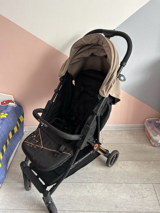 Лятна количка Chipolino Move On Neon Edition