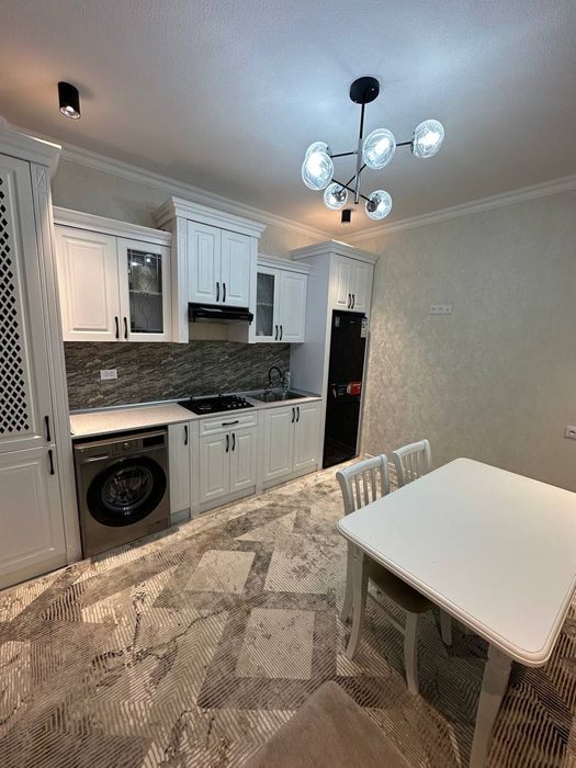 Продается 3 ком квартира в центре города гагарин мчс (самарканд)