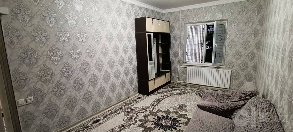 Чирчик ш. 1 м/н Октябр 1/2/4 янги планировка 40 м²