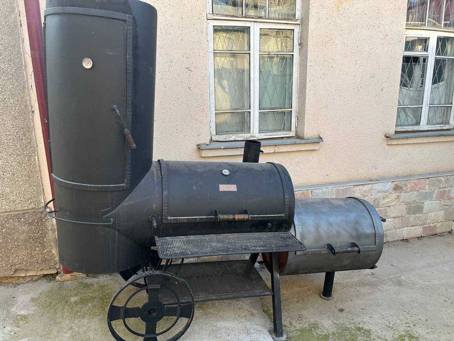Продаю качественный смокер (Smoker)