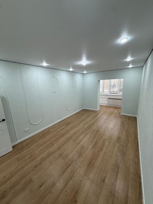 39 мкр 5дом 2 этаж 2 бөлмелі пәтер 75кв м2