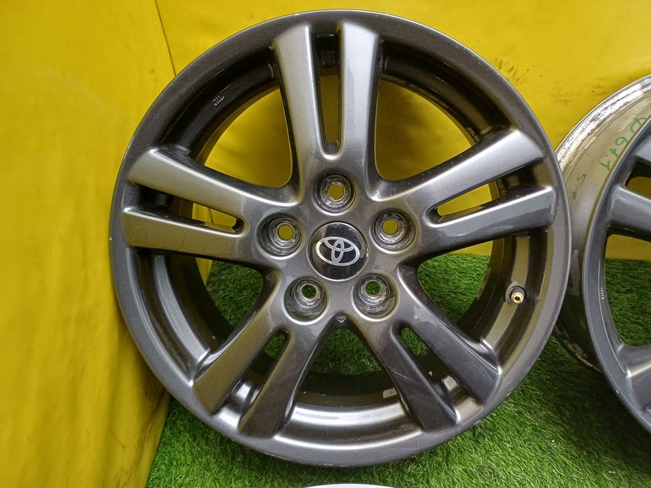 Диски R16 5x114.3 на Toyota и другие.
