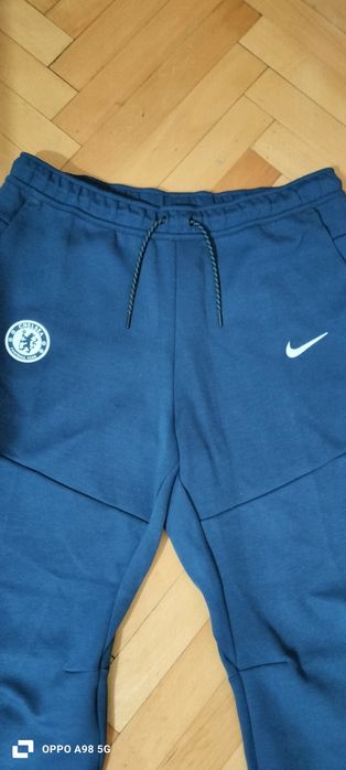 Vând Pantaloni Noi de Trening Nike/CHELSEA