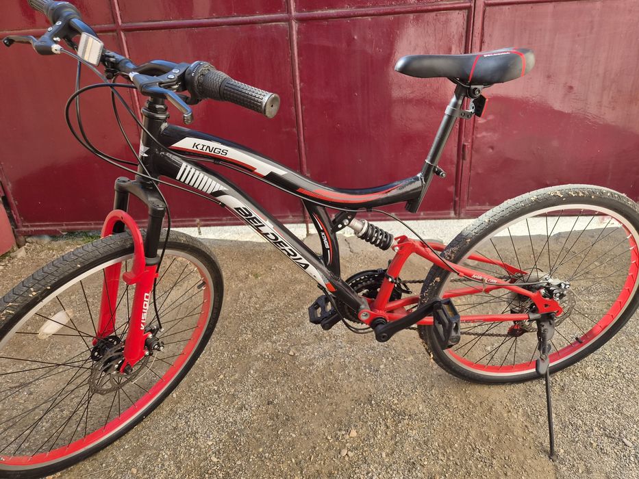 Bicicleta cu suspensie