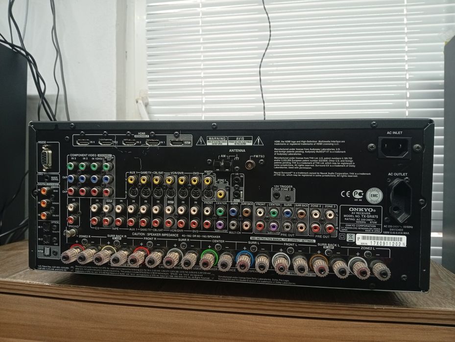 25 кг ресивър ONKYO TX-SR 875
