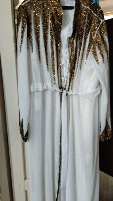 Платья вечерние на той