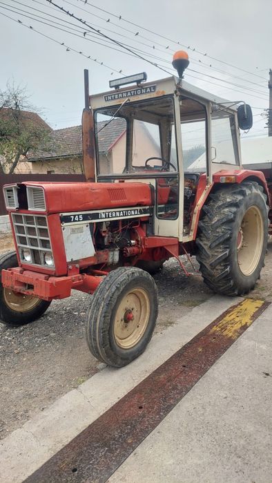 Tractor International  Schimb / Variante / Vând