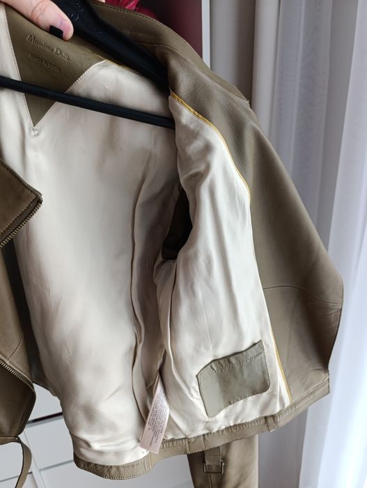 Продам кожаную куртку Massimo Dutti